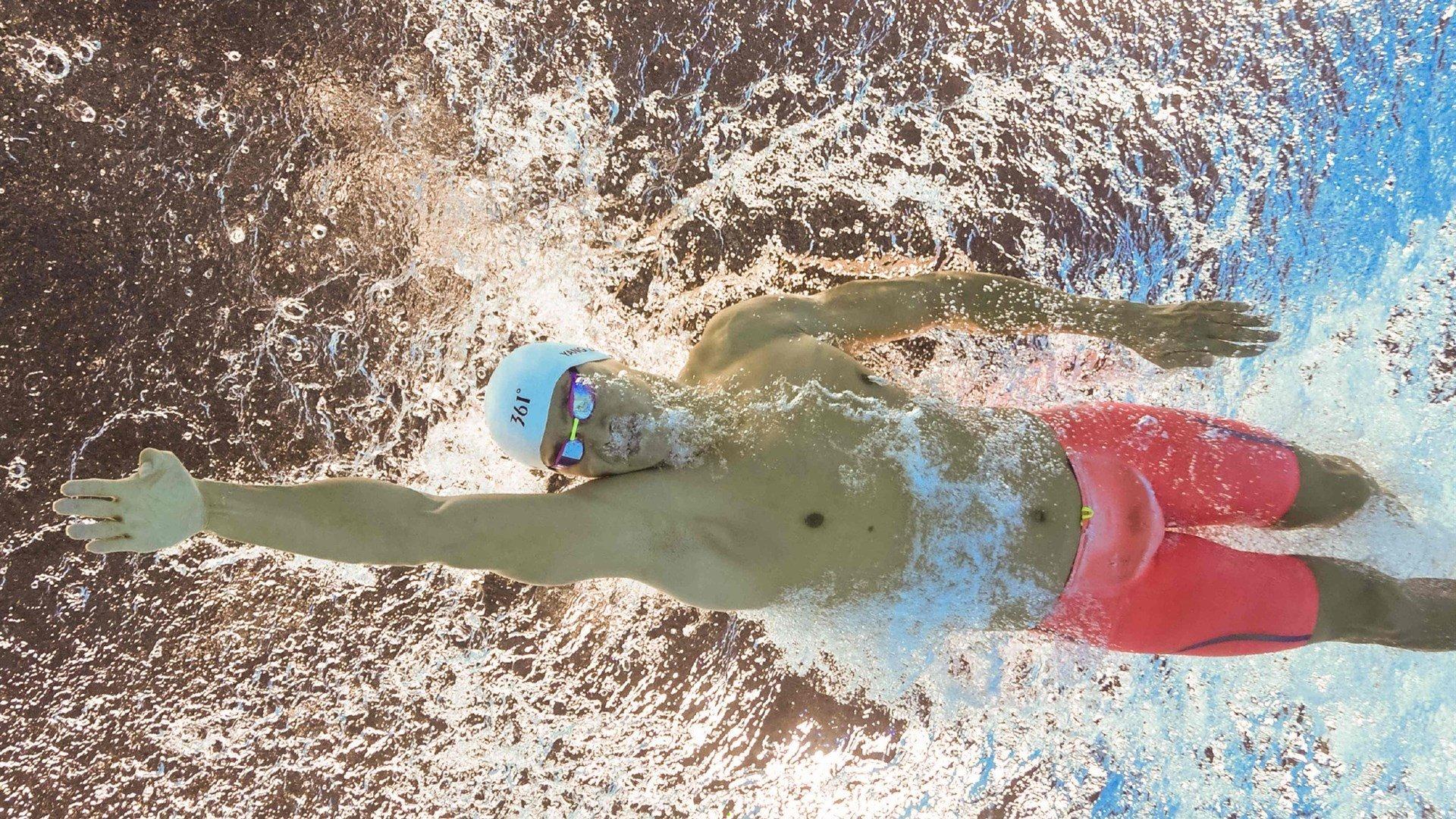 中超联赛第15轮，上海海港绝杀北京国安，继续领跑积分榜