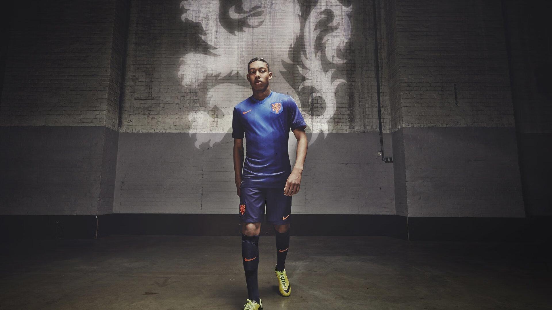 意甲周一焦点战前瞻，萨索洛主场迎战升班马比萨，绿黑军团能否捍卫主场？